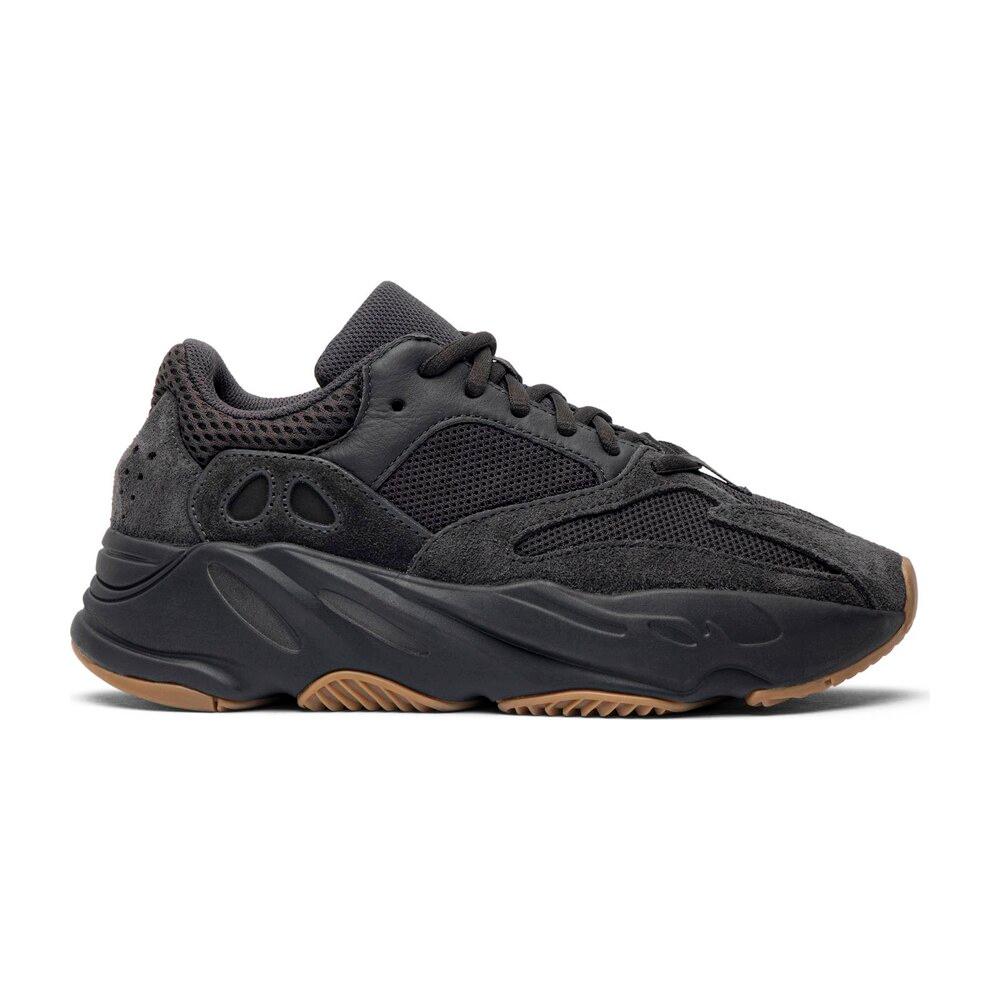 Tenis Yeezy Boost 700 Utility Black