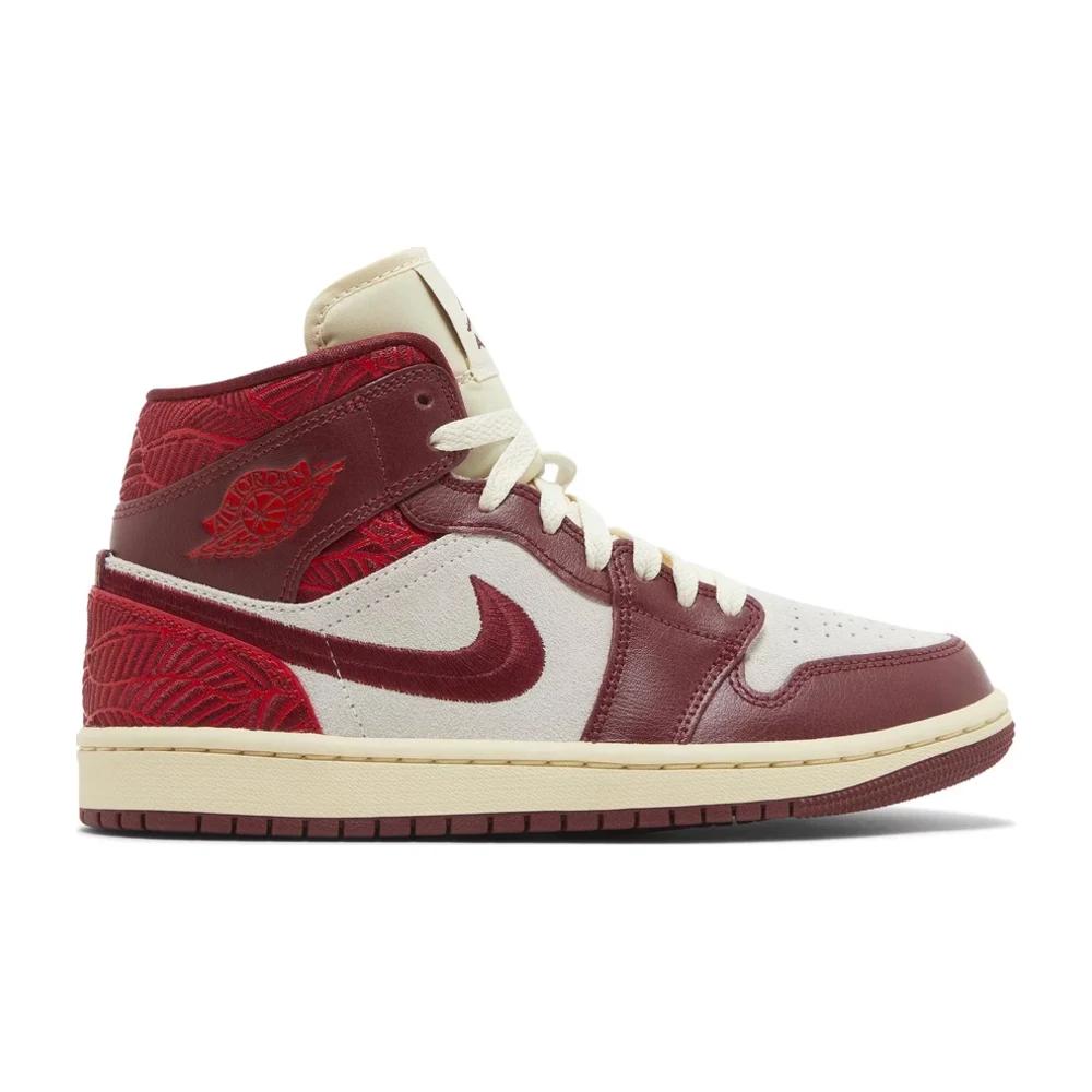 Tenis Air Jordan 1 Mid Se Tiki Leaf Team Red