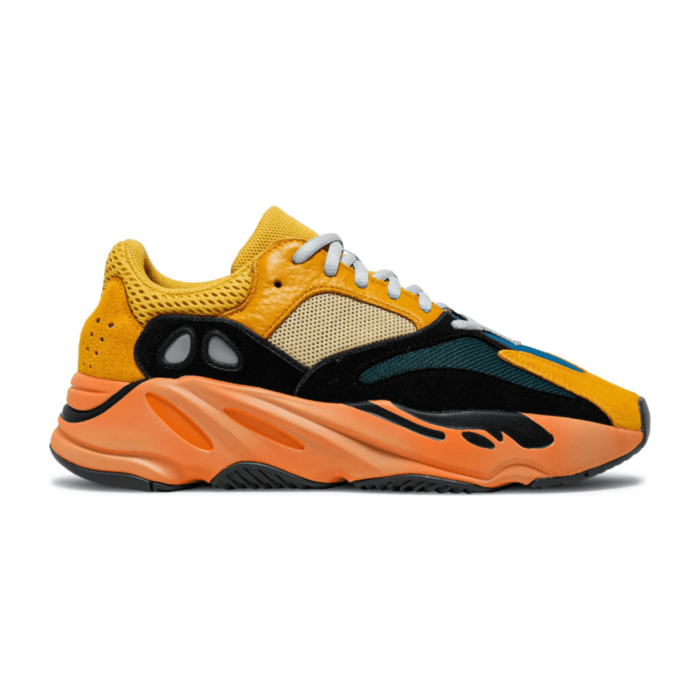 Tenis Yeezy Boost 700 Sun