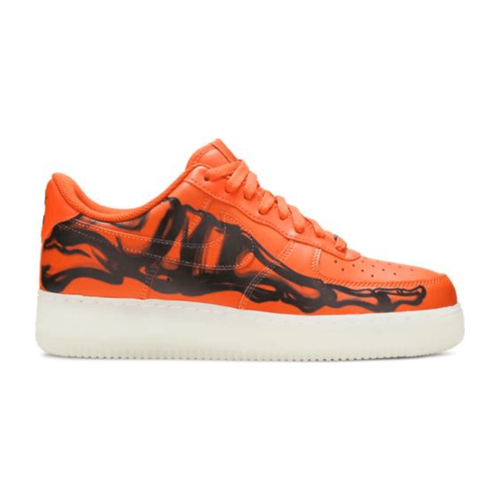 Tenis Nike Air Force 1 Low Orange Skeleton Halloween 2020