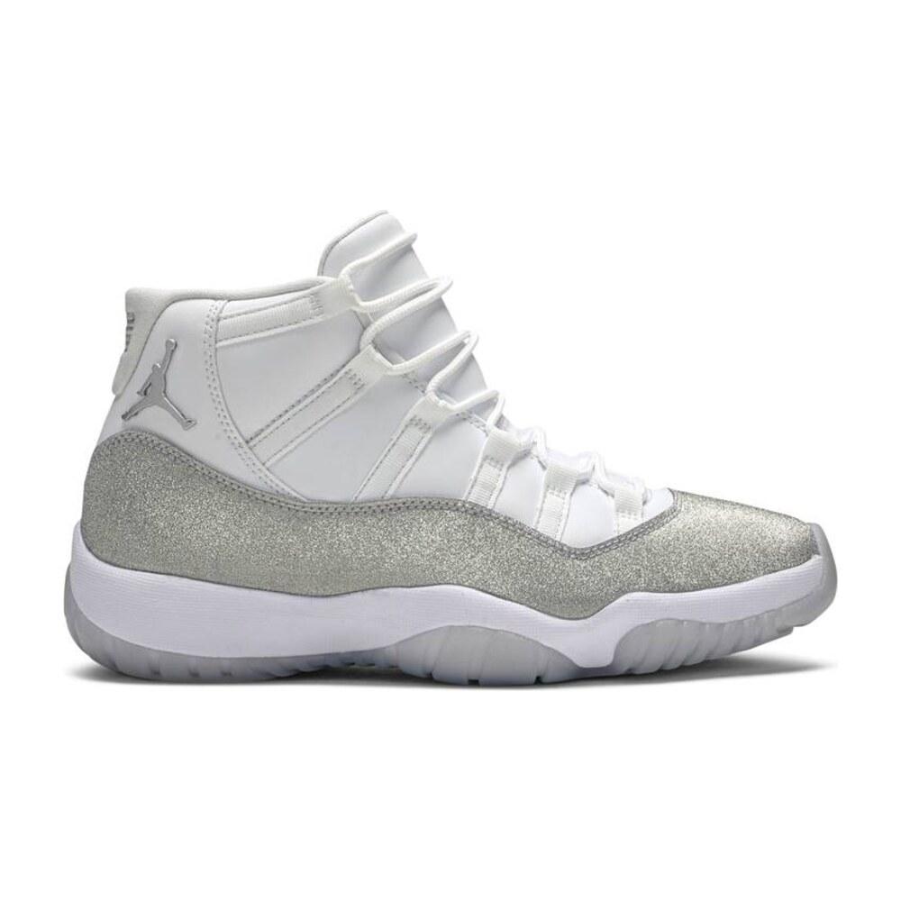 Tenis Jordan 11 White Metallic Silver