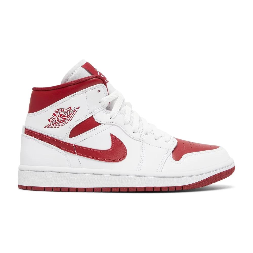 Tenis Air Jordan 1 Mid Reverse Chicago