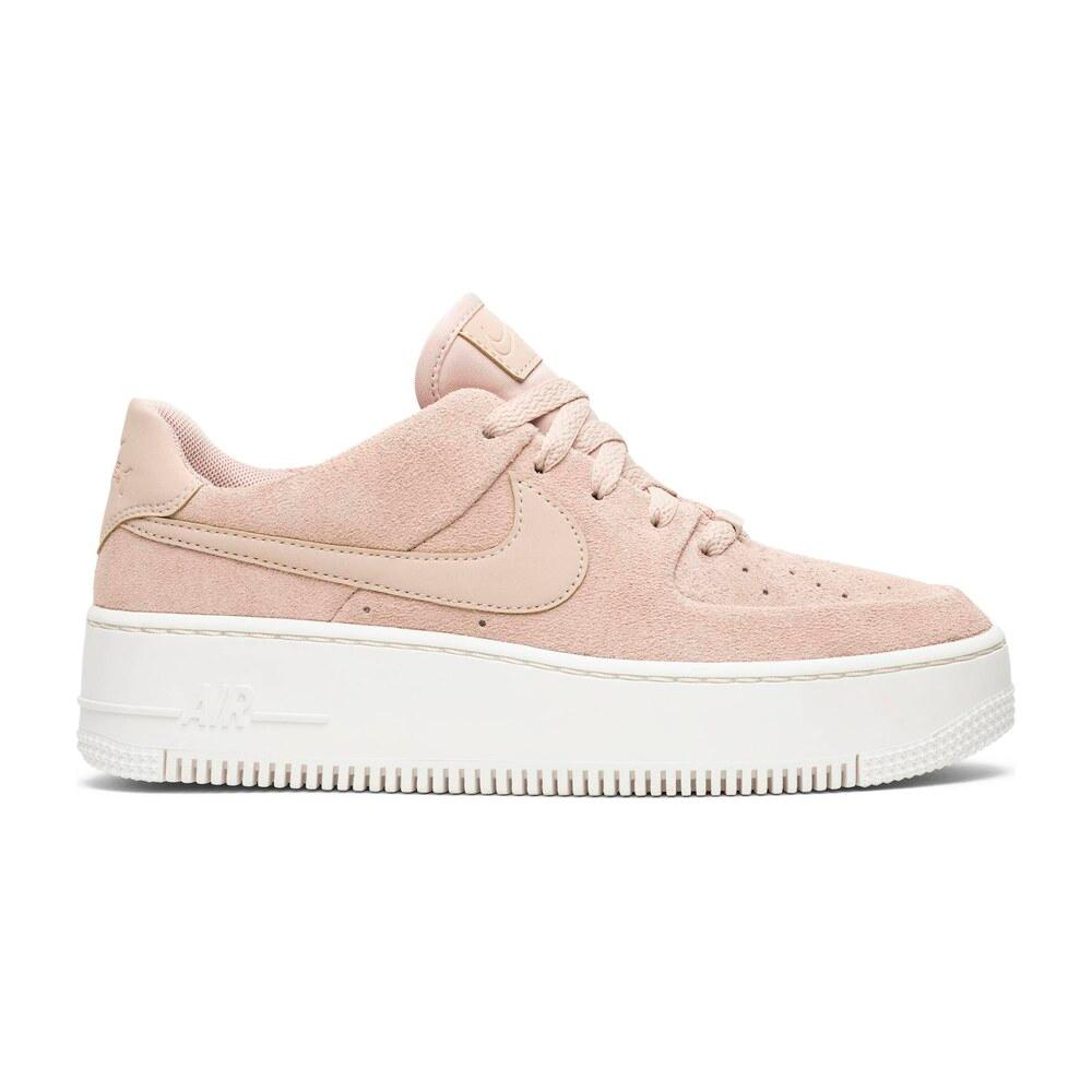 Tenis Nike Air Force 1 Sage Low Partivle Beige