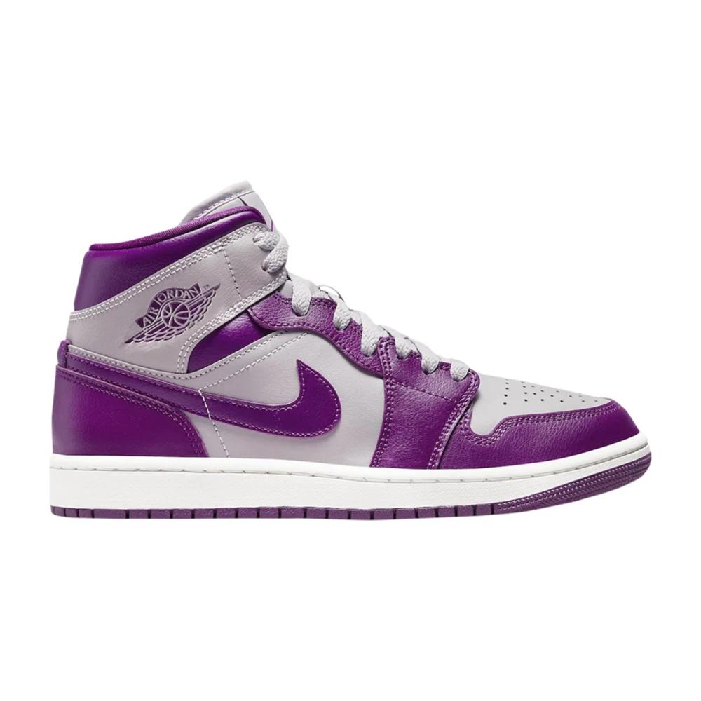 Tenis Jordan 1mid Magenta 2022